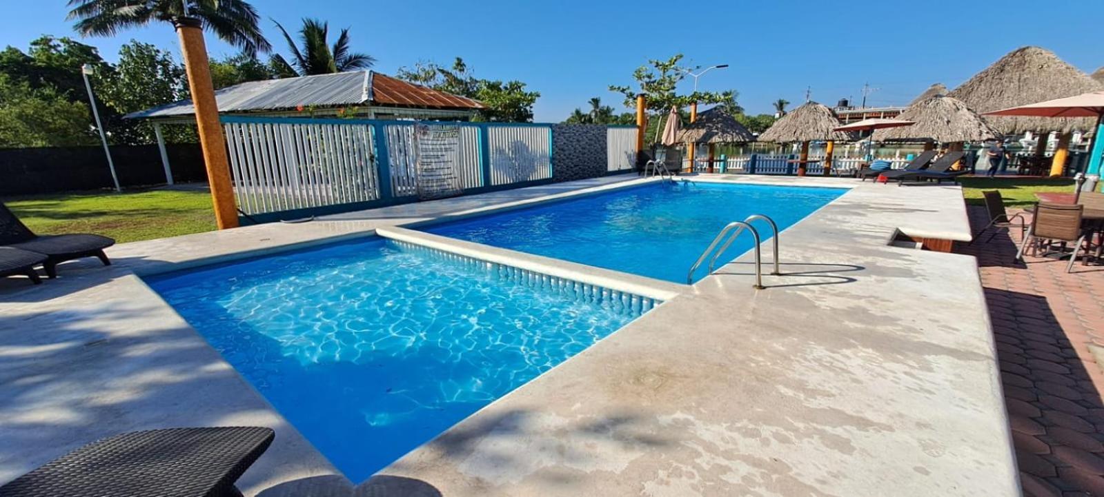 Hotel La Cueva Del Pirata カシータス エクステリア 写真
